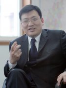 张威获得“优秀管理处经理奖”、第一届世纪盛典“特别荣誉奖”、“优秀经理