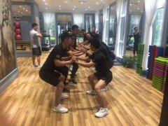 澳门葡京官网她还是NIKE中国区签约教练、国家一级运动员、裁判员、遂生学府